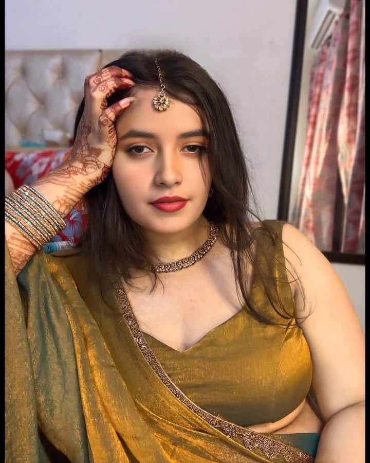 Call Girls, Escorts & Night Girls in Pakistan — mobile-first composition for smooth grid browsing — call girls, escorts & night girls in Pakistan (Lahore, Islamabad, Karachi & more) — gallery 5/15 — asset 42